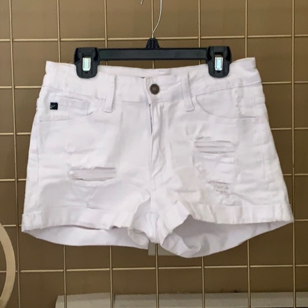 Distressed White KanCan Shorts
